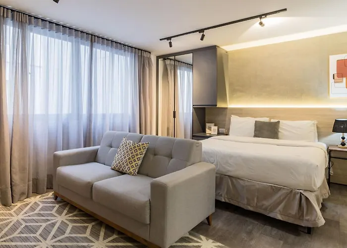Duque By My Way - A 100 Metros Da Santa Casa E Ufrgs *