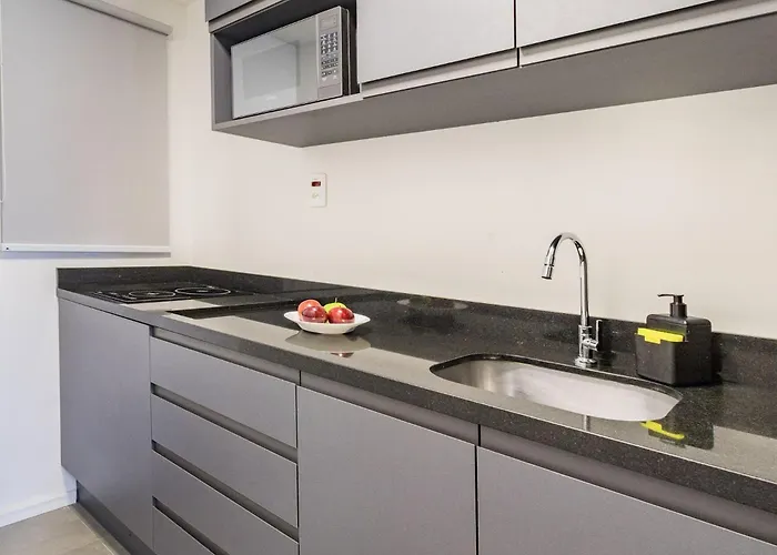 Duque By My Way - A 100 Metros Da Santa Casa E Ufrgs Apartamento