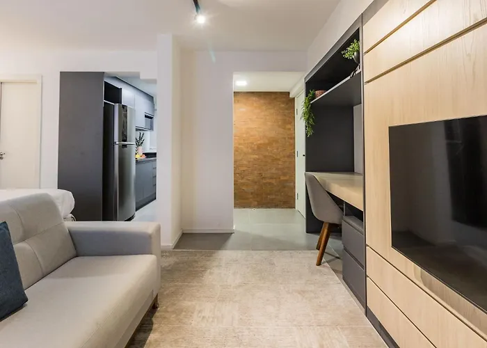 Duque By My Way - A 100 Metros Da Santa Casa E Ufrgs * Porto Alegre