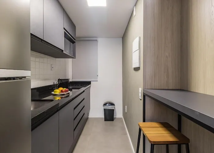 Duque By My Way - A 100 Metros Da Santa Casa E Ufrgs Porto Alegre